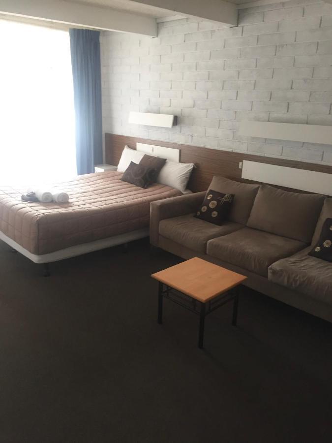 Thomas Lodge Motel Tocumwal Zewnętrze zdjęcie