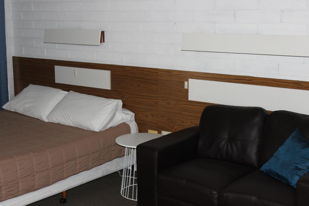 Thomas Lodge Motel Tocumwal Zewnętrze zdjęcie
